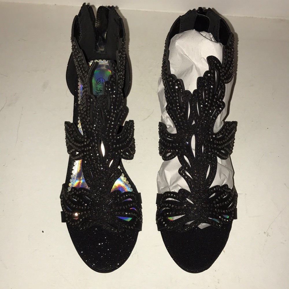 Sparkly heeled shoes